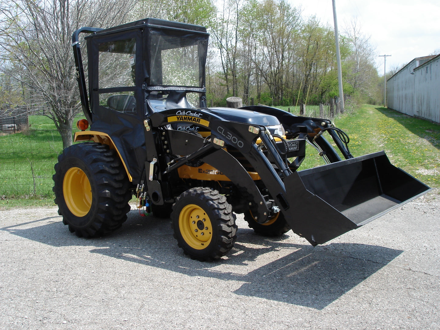 YANMAR Ex3200 & 2900 11707 Hardtop cab by Original Tractor Cab